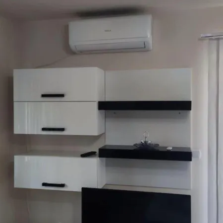 Bloom Apartment
